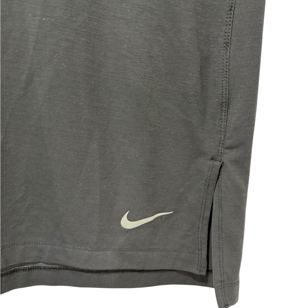 Men’s Nike Yoga shirt - Size Small Excellent condition- Black - Picture 3 of 3